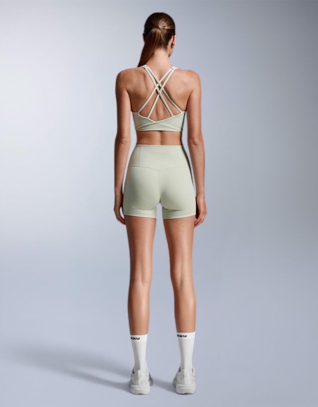 2XU - Fluid Hi-Rise 5 Inch Shorts