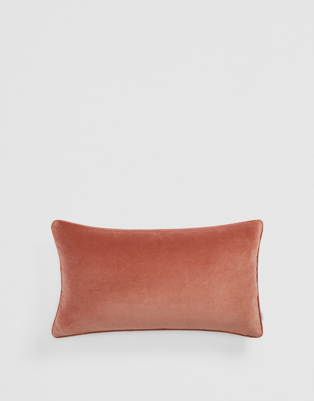 Country Road - Camille 35x60 Cushion