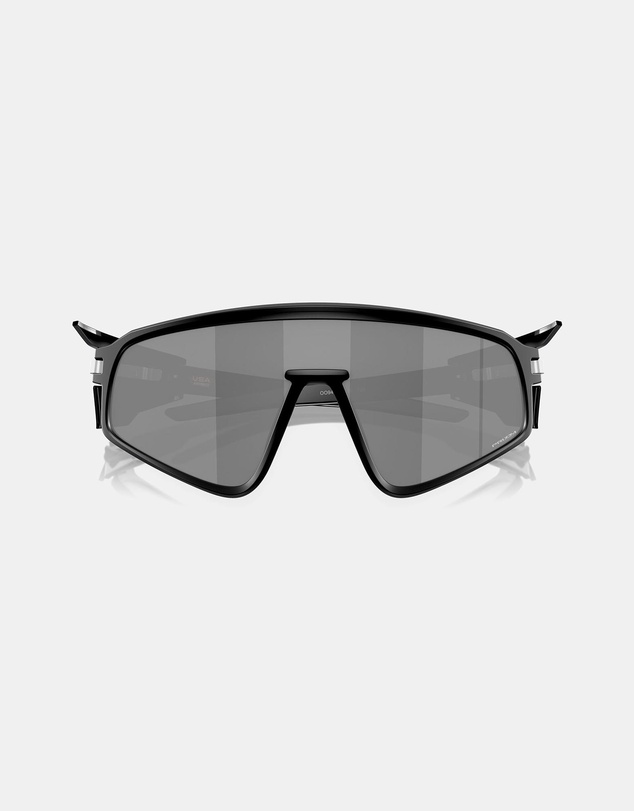 Oakley - Latch Panel