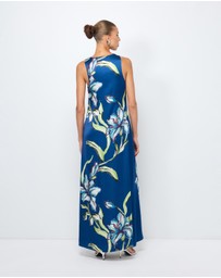 AERE - Allona V-Neck Maxi Dress