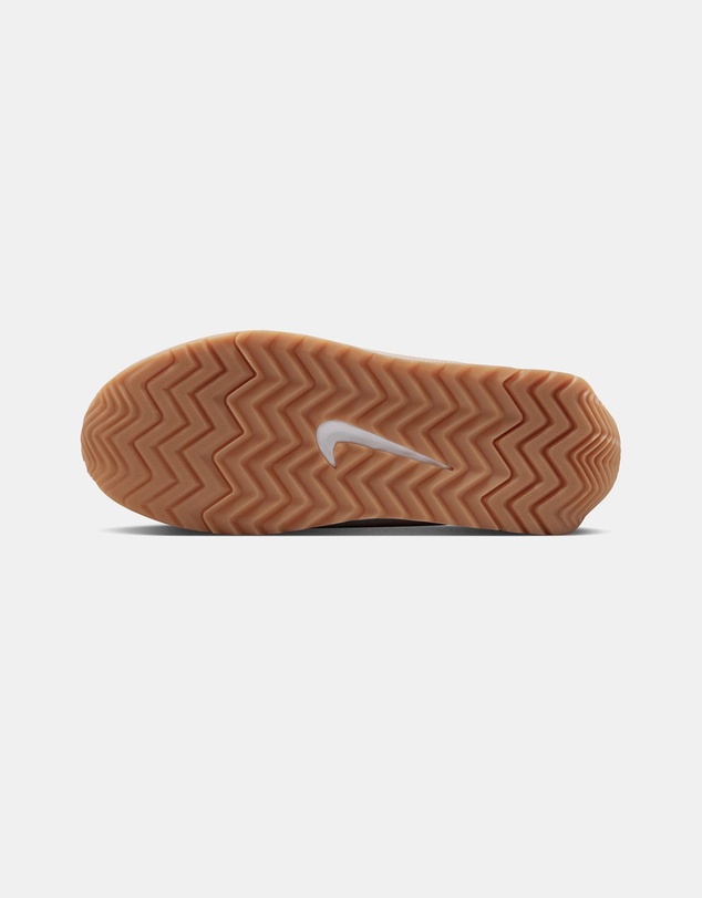 Nike - Pacific - Women's