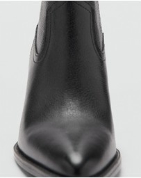 M.N.G - Aris Boots