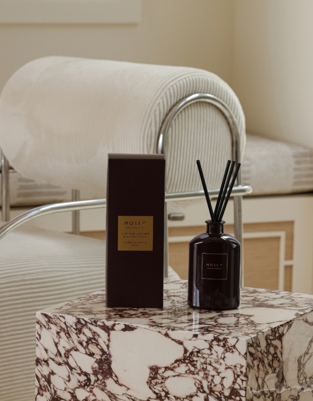 Moss St Fragrances - Vintage Leather & Cedarwood Fragrance Diffuser 300ml