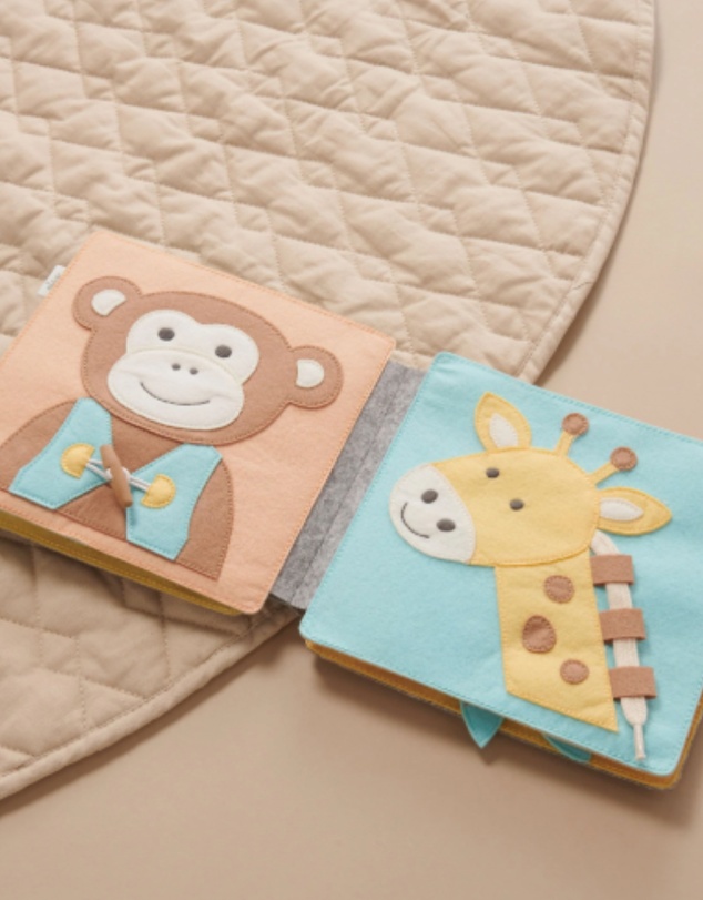 Purebaby - Felt Activity Book - Babies