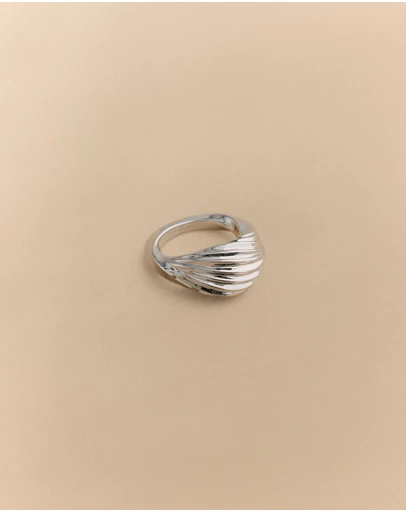 Trenery - Era Twist Ring in Silver