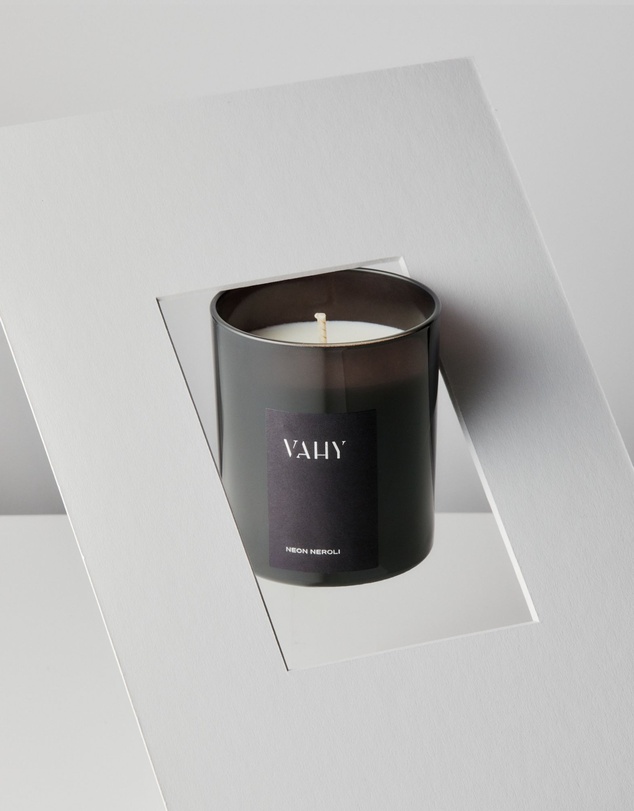 Vahy - Neon Neroli Candle