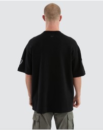 Nena & Pasadena - Hawthorn Game-On Loopback Tee