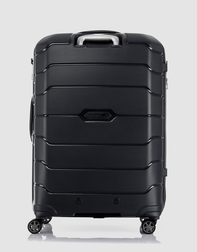 Samsonite - Oc2Lite 75cm Spinner Suitcase
