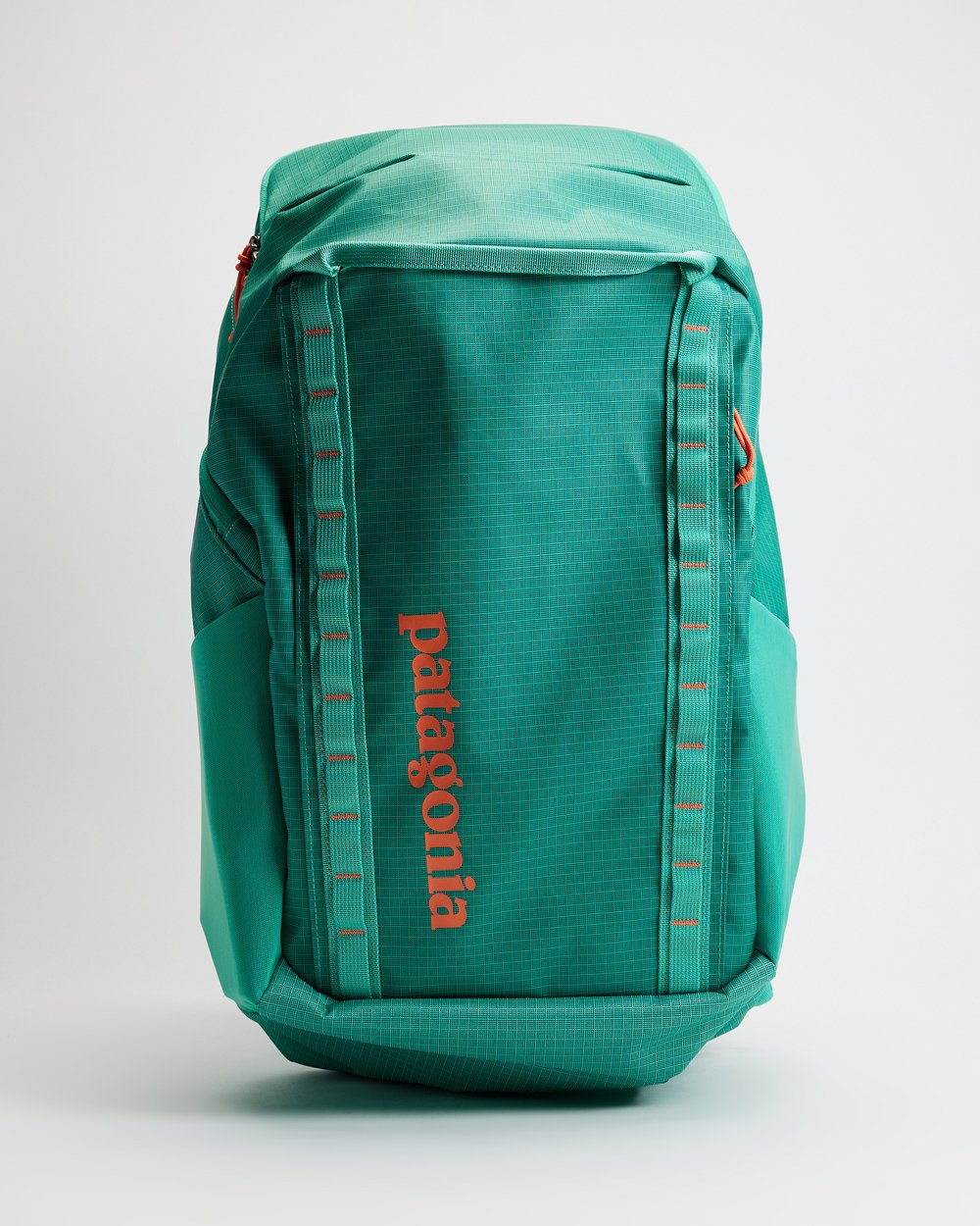 noveau green patagonia black hole pack 32l – The Backpacker A mesh back panel provides comfort and increased ventilation Patagonia Black Hole 32L Pack