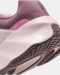 Nike - Metro Tek - Women's