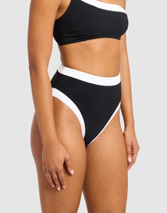 JETS - High Waist High Leg Pants