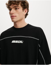 Cotton On - Cropped Fit Graphic T-Shirt