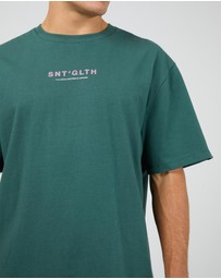 St Goliath - Marsielle Tee