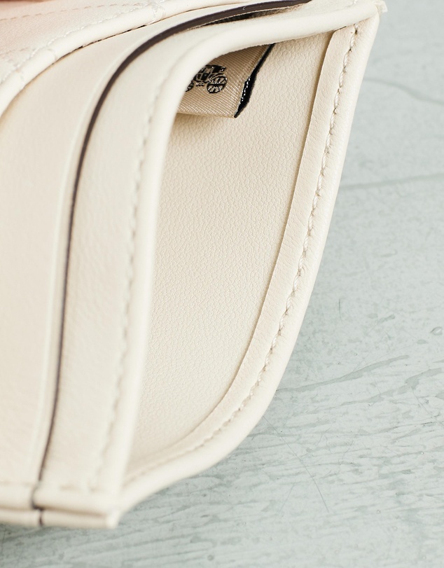 Coach - Essential Quilted Pillow Leather Flat Card Case