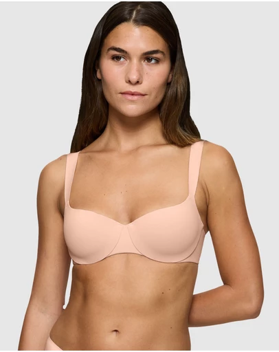 Triumph - Body Make-Up Illusion Balconette Bra