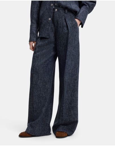 961 Patterned