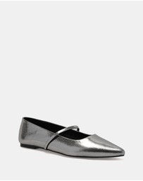 Miss Sofie - Meed Flats