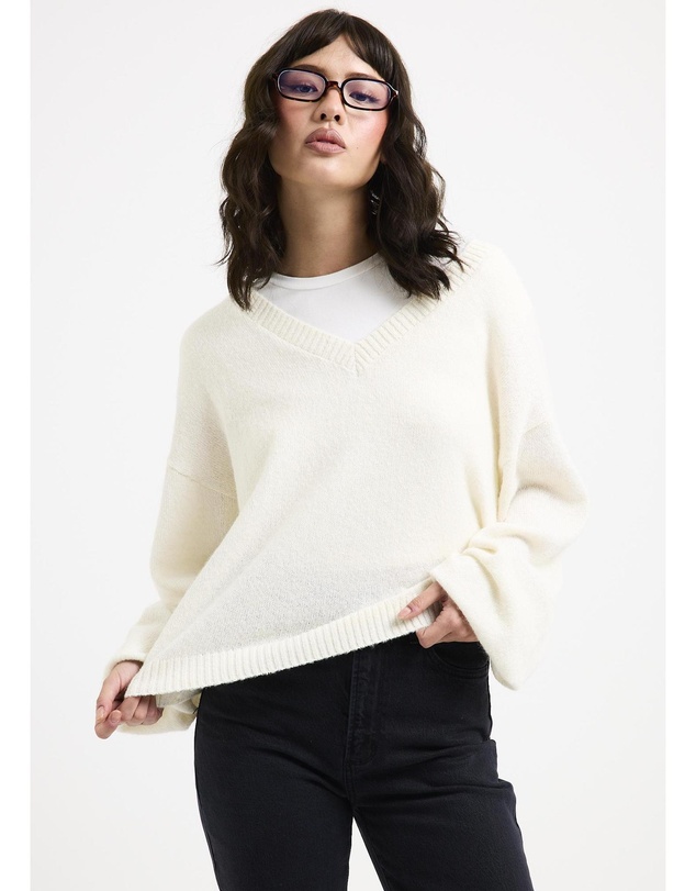 Alice In The Eve - Maisie Plunge V-Neck Knit Jumper