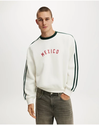 Cotton On - Oversized Graphic Crew Sweater