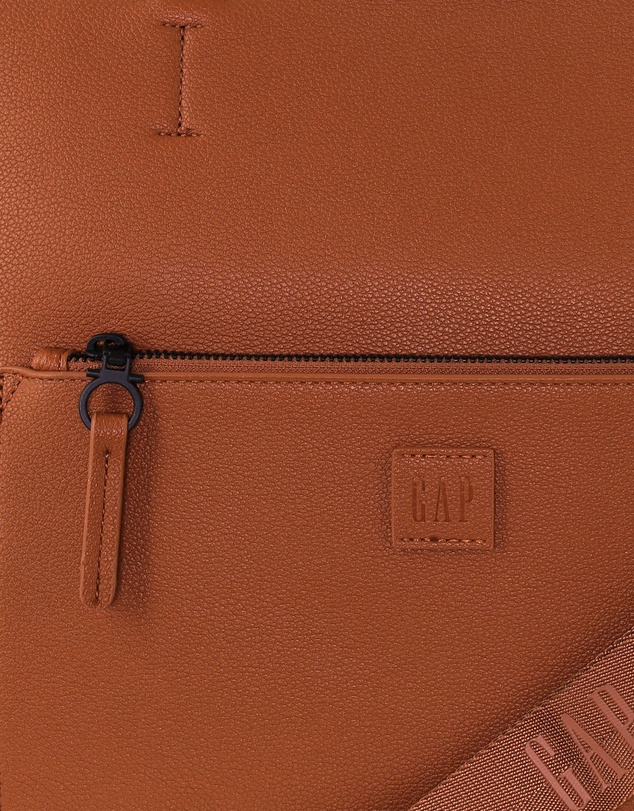 GAP - GAP Ladies Vegan Leather Modern Crossbody Tote Bag