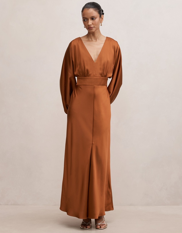 Forever New Petite - Vera Petite Draped Batwing Maxi Dress