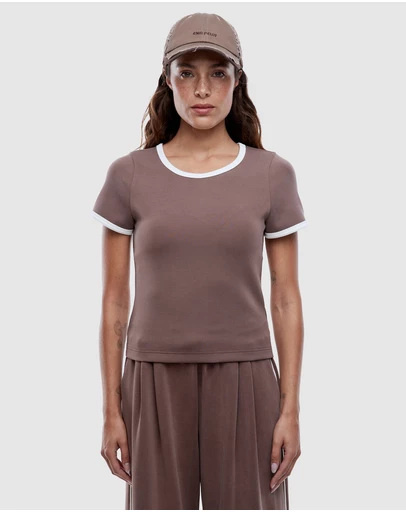 ENA PELLY - Elly Fitted Tee