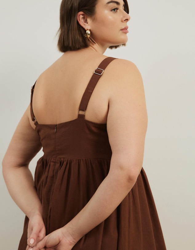 Atmos&Here Curvy - Fern Empire Line Midi Dress
