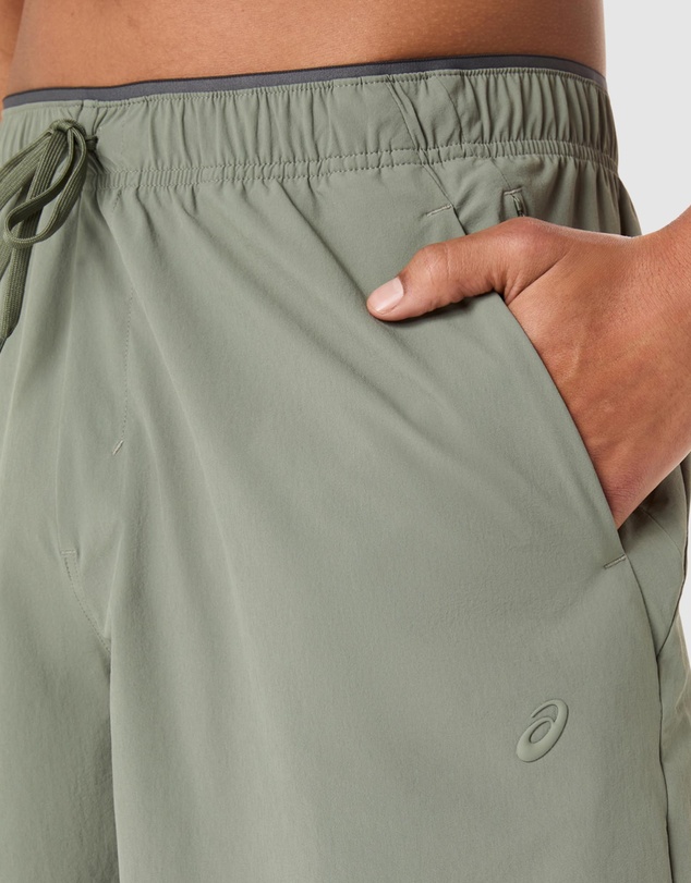 ASICS - Comfort Core Stretch Woven 7 Inch Short - Men's