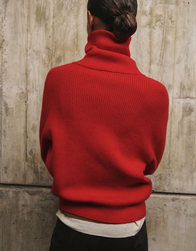 M.N.G - Sweater With Contrasting Zip Collar