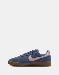 Nike - Field General - Women's