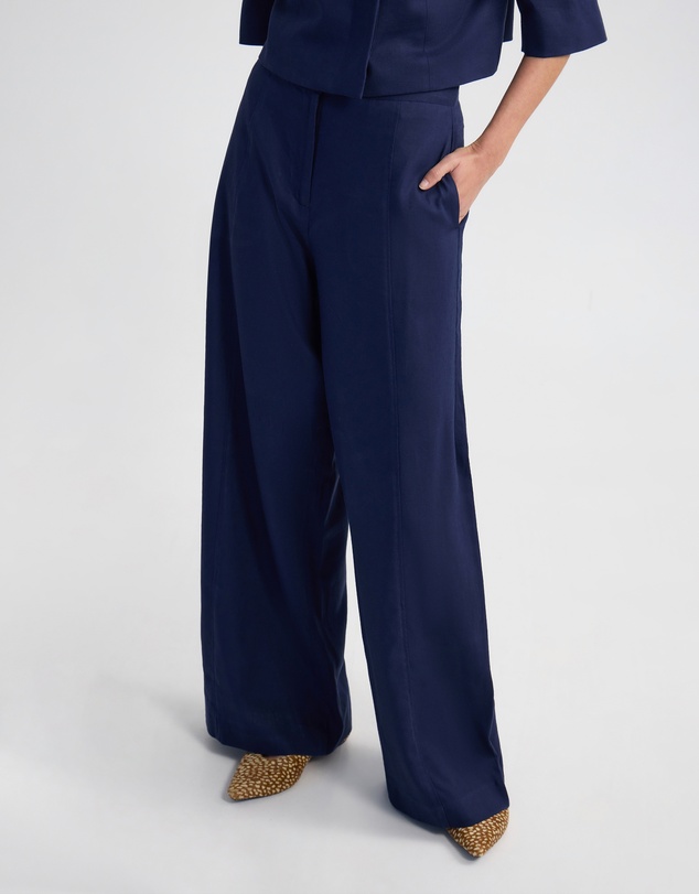 Oxford - Goldie Flat Front Linen Blend Pant