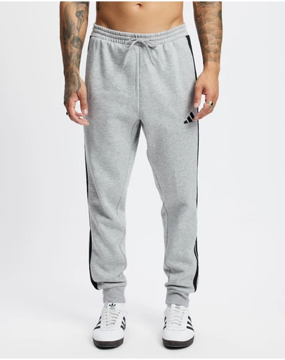adidas Sportswear - Essentials 3-Stripes Fleece Pants
