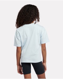 New Balance - Stacked Logo Tee & Cycle Short Set