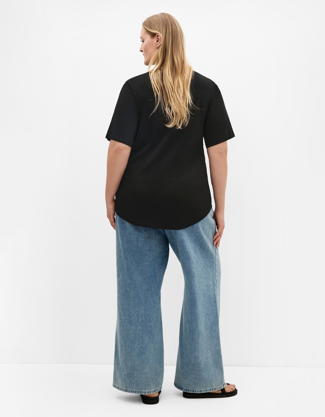 City Chic - Plus size Curved Hem Red Nightfall Tee - black