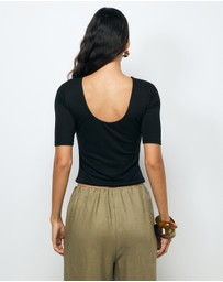 AERE - Kora Scoop Back Top