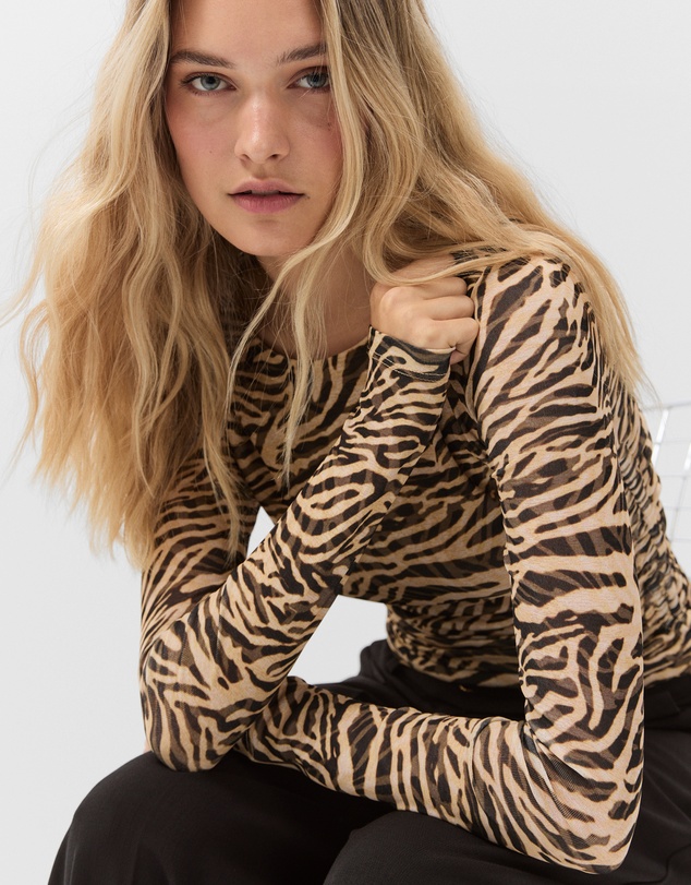 UNISON - Long Sleeve Ruched Mesh Top