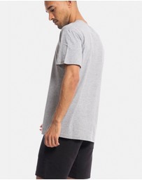 Xander - Grid Tee