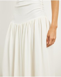 Minima Esenciales - Ever Gathered Maxi Dress
