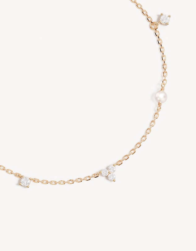 By Charlotte - Moonlit Bloom Pearl Bracelet