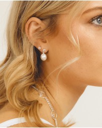 Sunday Stephens - Pearly Whites Earrings