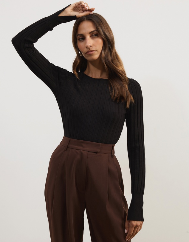 Atmos&Here - Rumi Long Sleeve Fitted Rib Knit Top