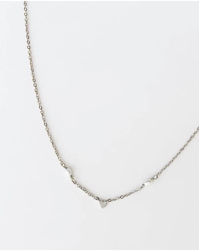 SAINT VALENTINE - Heart & Pearl Necklace - Silver