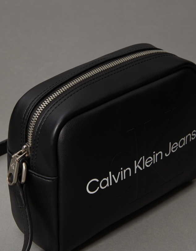 Calvin Klein - Sculpted Camera Bag