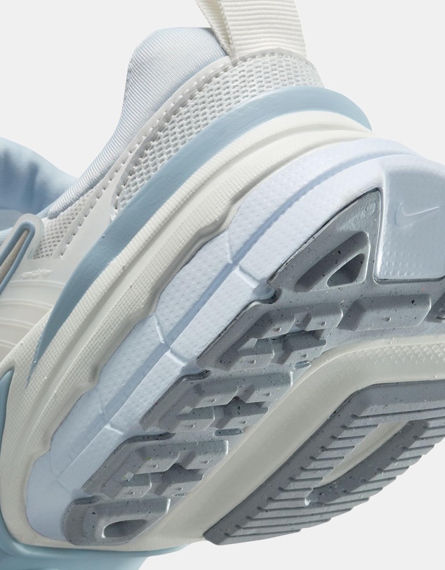 Nike - Nike V2K Run - Women's