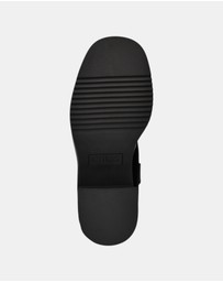 GUESS - Benji Ankle Boots