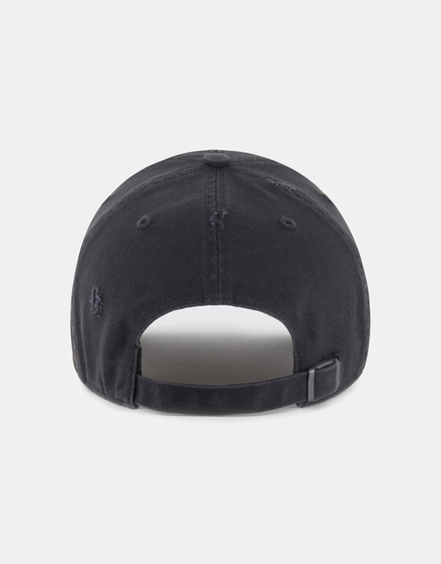 47 - Clean Up Distressed New York Yankees Cap
