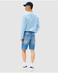 Tommy Jeans - Isaac Relaxed Straight Leg Denim Shorts