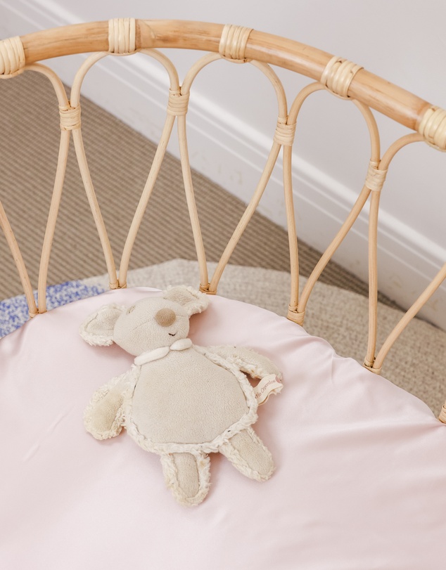 SILK MAGNOLIA - Pure Silk Fitted Bassinet and Cot Sheets