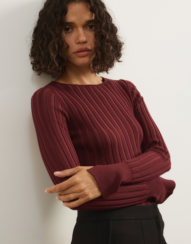 Atmos&Here - Rumi Long Sleeve Fitted Rib Knit Top