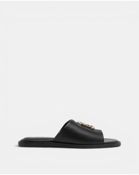GUESS - Graysie4 Slides